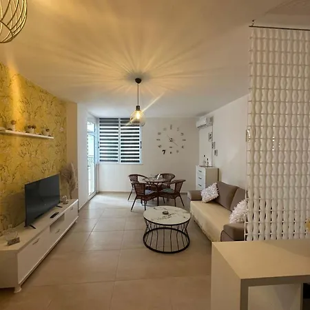 شقة Eva Apartament's ساراندا