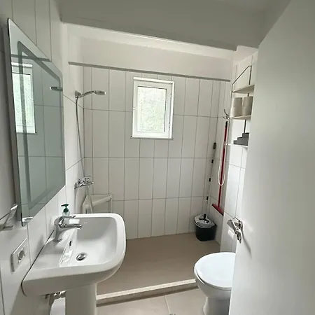 شقة Eva Apartament's ساراندا